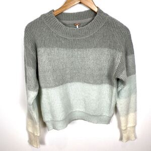 Free People Wool Blend Autumn Sky Pullover Sweater Fuzzy Crewneck Size XS Ombre